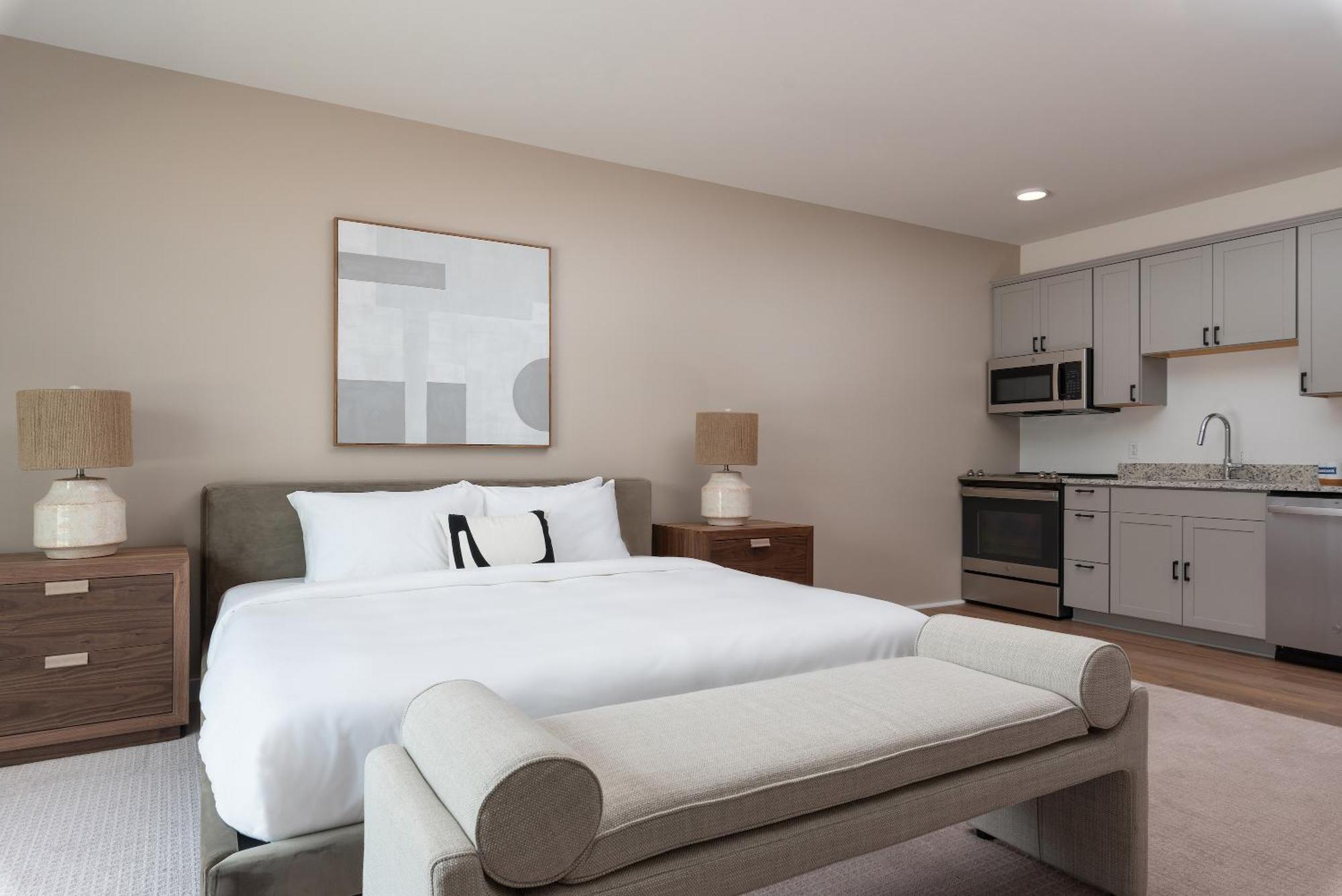 Boardwalk Hotel On Lake Anna By Kasa Mineral Bilik gambar