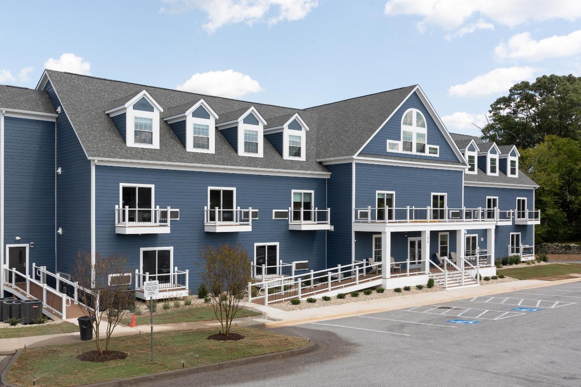 Boardwalk Hotel On Lake Anna By Kasa Mineral Luaran gambar